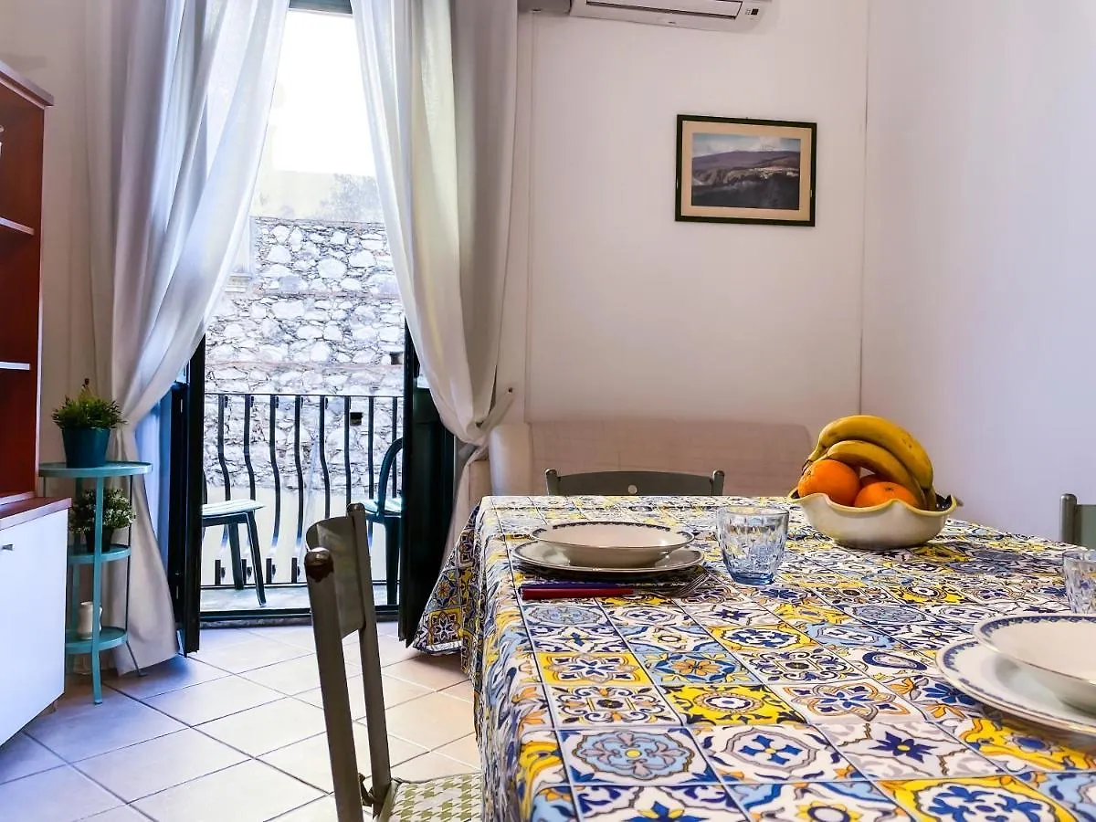 Porta Messina Terrace Apartments Taormina Italia